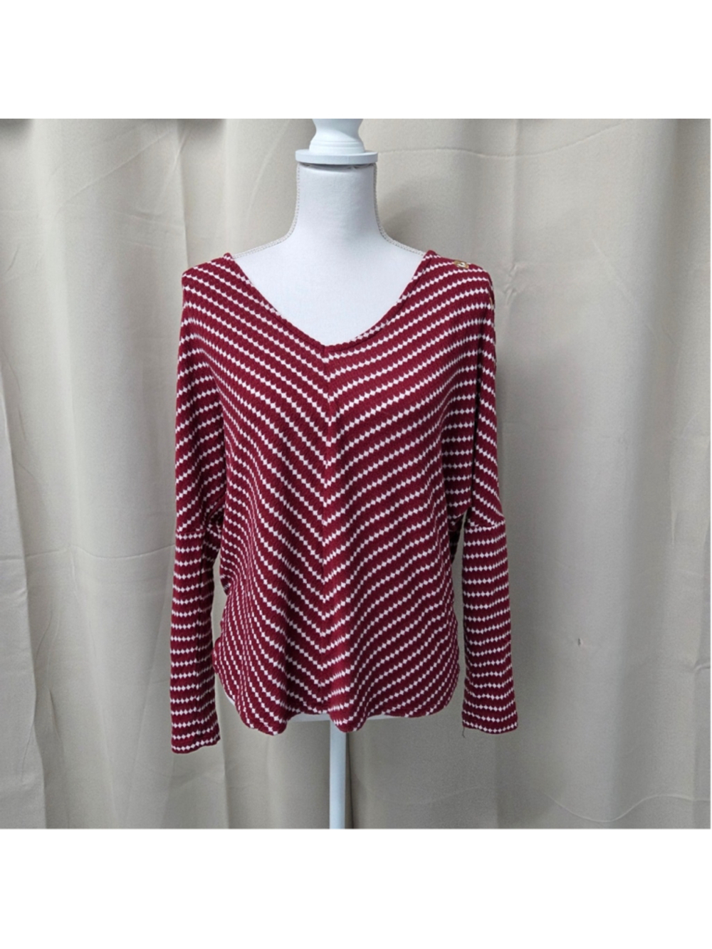 Belldini Burgundy and White Chevron Long Sleeve Top Size L